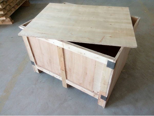 Inspection-free wooden box